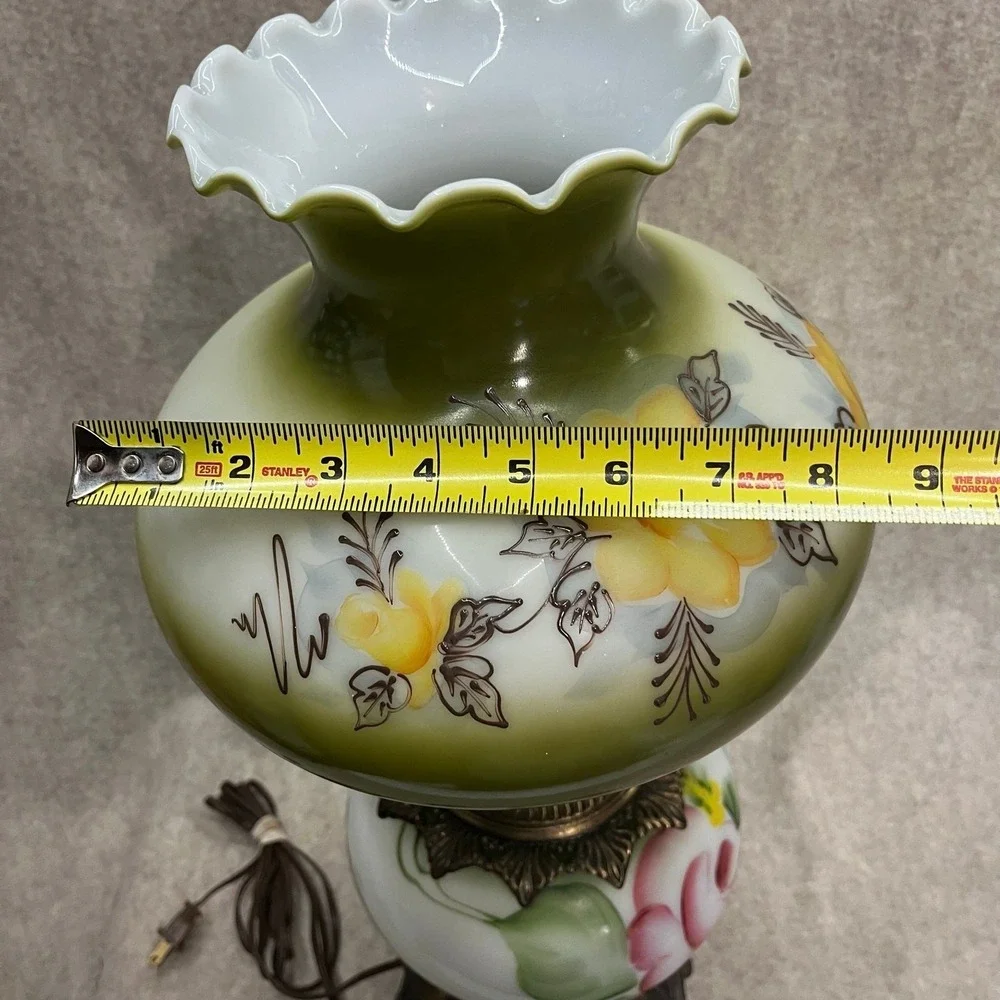 Vintage Green‎ Floral Hurricane Lamp 3-Way Turn Key 21inches